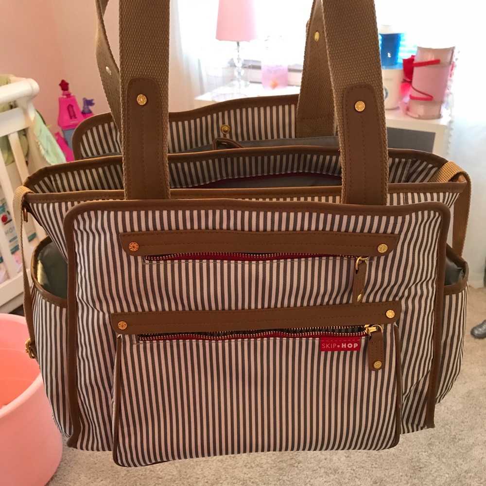 Skip hop grand central diaper bag
